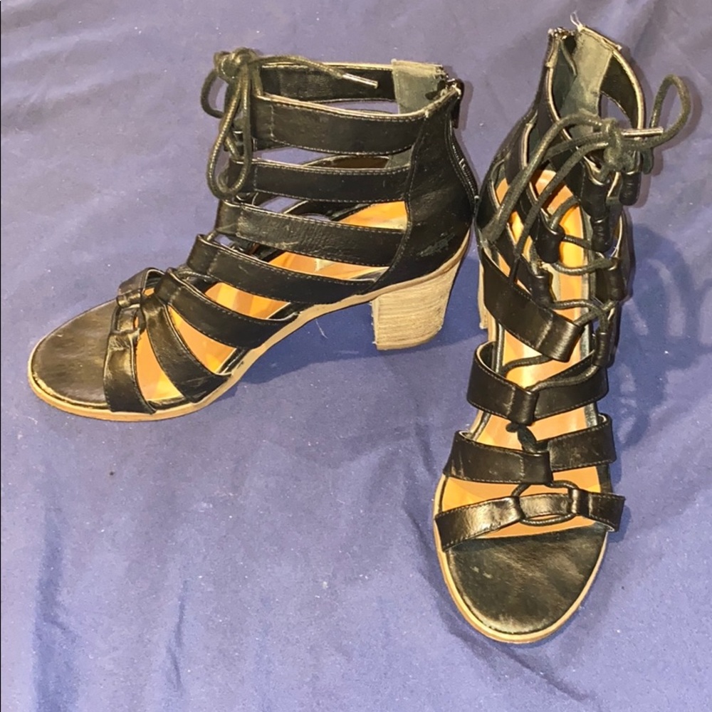 Steve Madden sandals